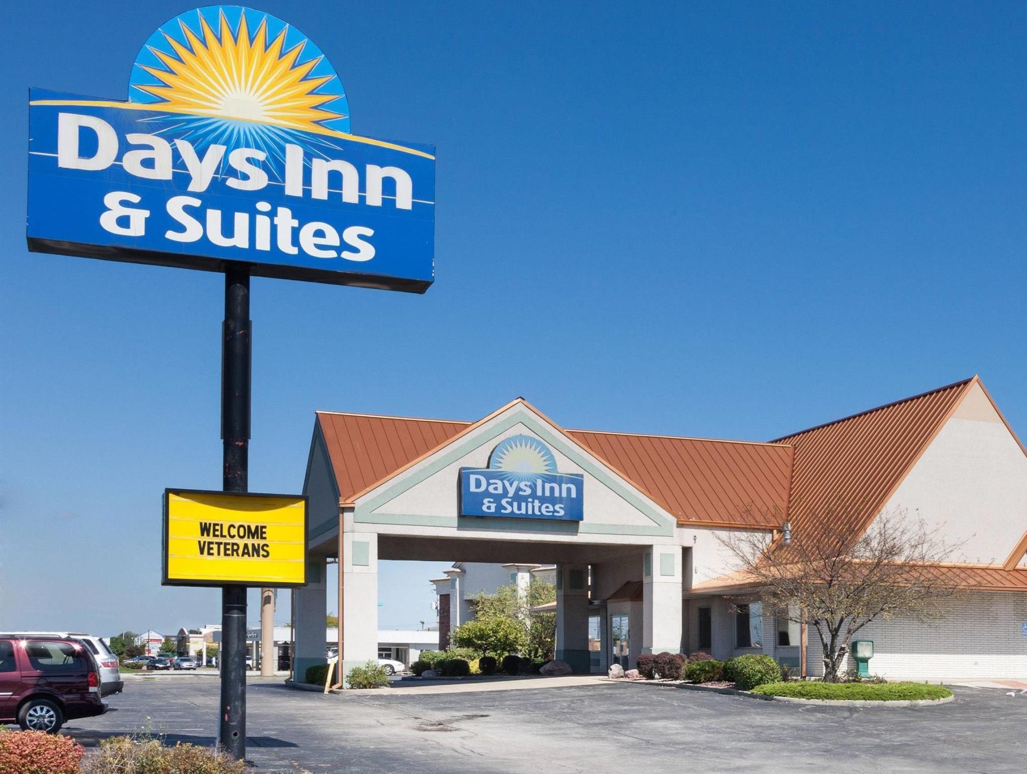 Days Inn & Suites By Wyndham Kokomo Kültér fotó